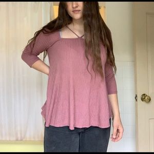 Pink strappy quarter sleeve